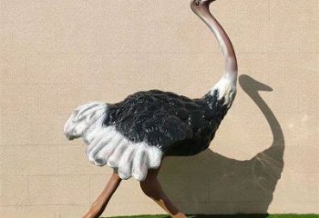 玻璃鋼鴕鳥雕塑，公園廣場動物，大型園林小品