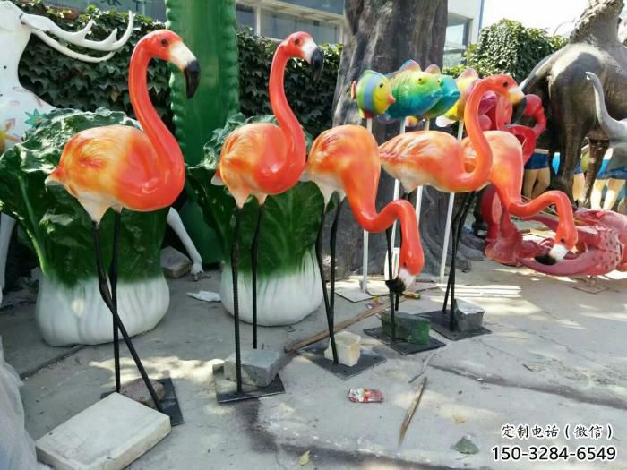 城市玻璃鋼丹頂鶴雕塑 風景區彩繪雕塑 抽象擺件