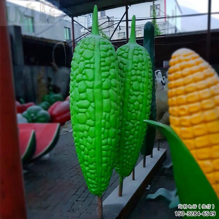 房地產苦瓜雕塑 現(xiàn)代景觀瓜果雕塑 幾何果蔬雕塑 房地產苦瓜雕塑 現(xiàn)代景觀瓜果雕塑 幾何果蔬雕塑