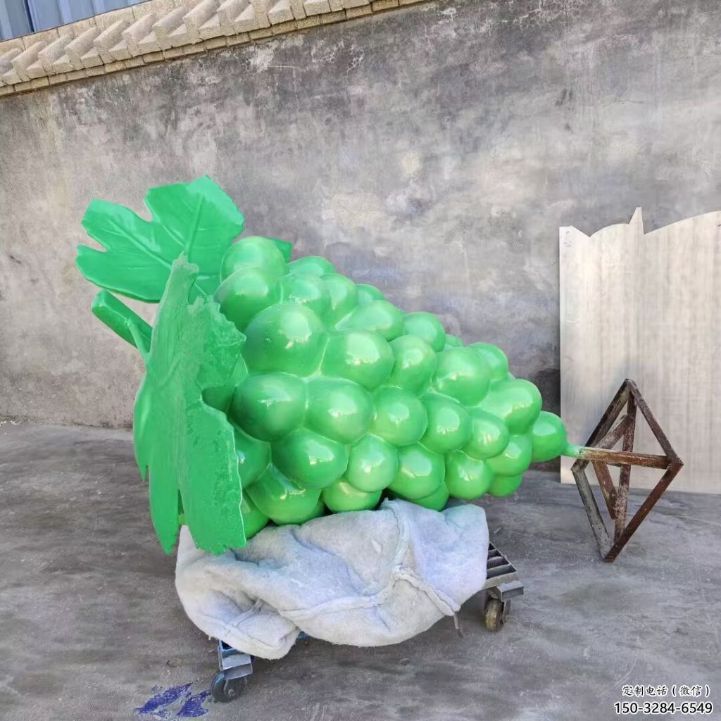 店門(mén)口葡萄雕塑 創(chuàng)意景觀雕塑 仿真擺件 店門(mén)口葡萄雕塑 創(chuàng)意景觀雕塑 仿真擺件