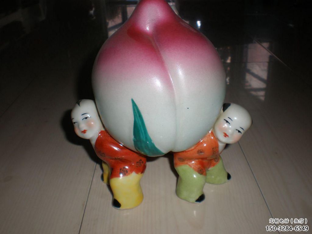 店門(mén)口桃子雕塑 創(chuàng)意景觀雕塑 仿真擺件 店門(mén)口桃子雕塑 創(chuàng)意景觀雕塑 仿真擺件