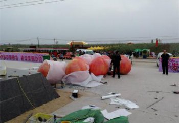 園林果籃雕塑展品，公園小品，桃子果籃雕塑生產商