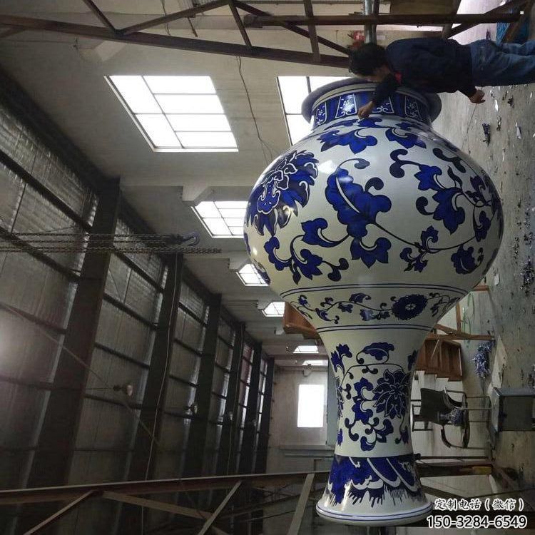 花瓶雕塑供應,城區(qū)小品,玻璃鋼花瓶雕塑制造商 花瓶雕塑供應,城區(qū)小品,玻璃鋼花瓶雕塑制造商