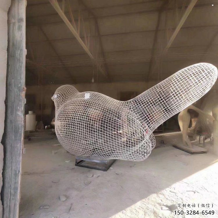 鏤空鳥雕塑批發(fā),拉絲工藝,鐵藝小鳥雕塑承接 鏤空鳥雕塑批發(fā),拉絲工藝,鐵藝小鳥雕塑承接