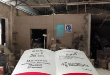 廣場書籍雕塑廠家，露天雕塑，玻璃鋼書籍雕塑標(biāo)準(zhǔn)