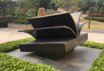 銅書本雕塑制作，景區案例，銅書本雕塑定做廠家